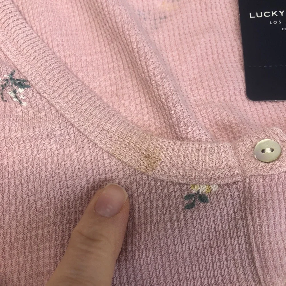 Lucky Brand Floral Waffle Knit Henley‎ Top Long Sleeve Casual Pink L - Picture 3 of 10